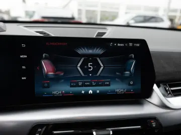 BMW X2 M35i PANO 360  ALUFELGEN 21 ZOLL HUD ACC NAVI