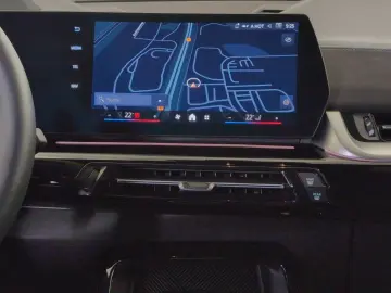 BMW X2 M35i xDrive Navi LED HuD AHK Pano 360 KomfZg