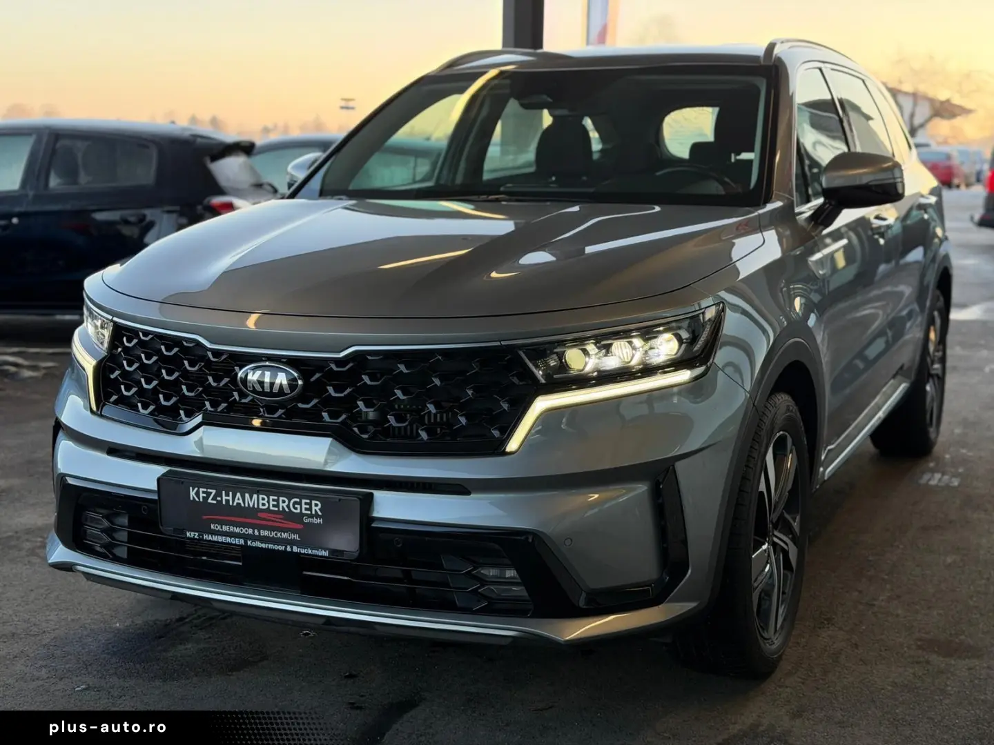 KIA SORENTO VISION 4WD PLUG-IN HYBRID NAVI LED ACC
