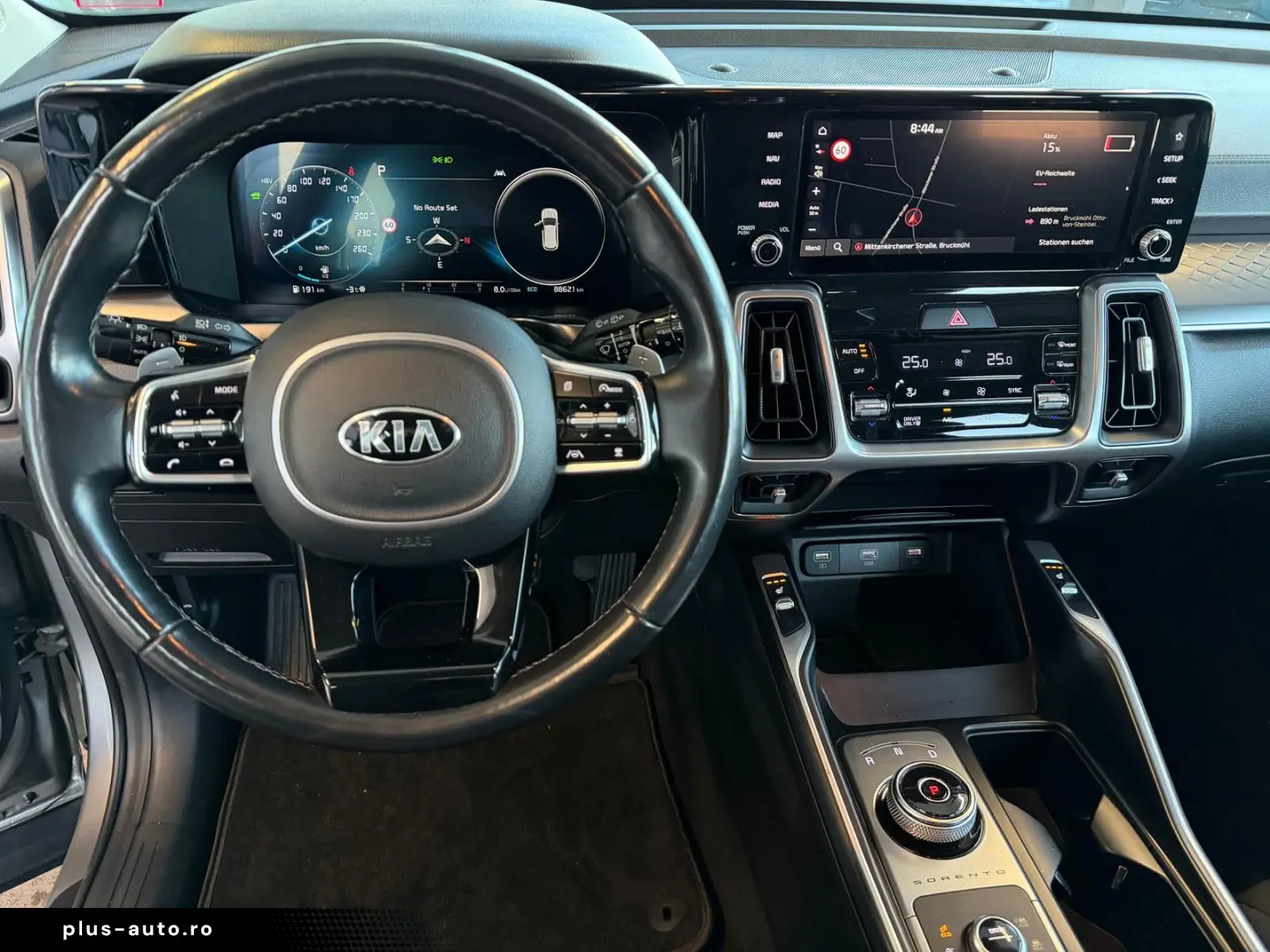 KIA SORENTO VISION 4WD PLUG-IN HYBRID NAVI LED ACC