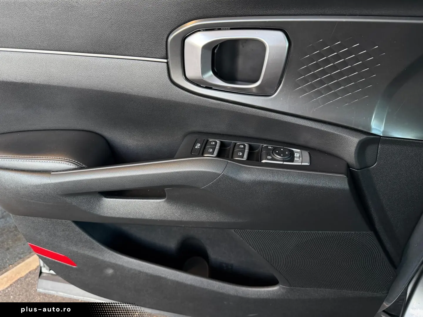 KIA SORENTO VISION 4WD PLUG-IN HYBRID NAVI LED ACC