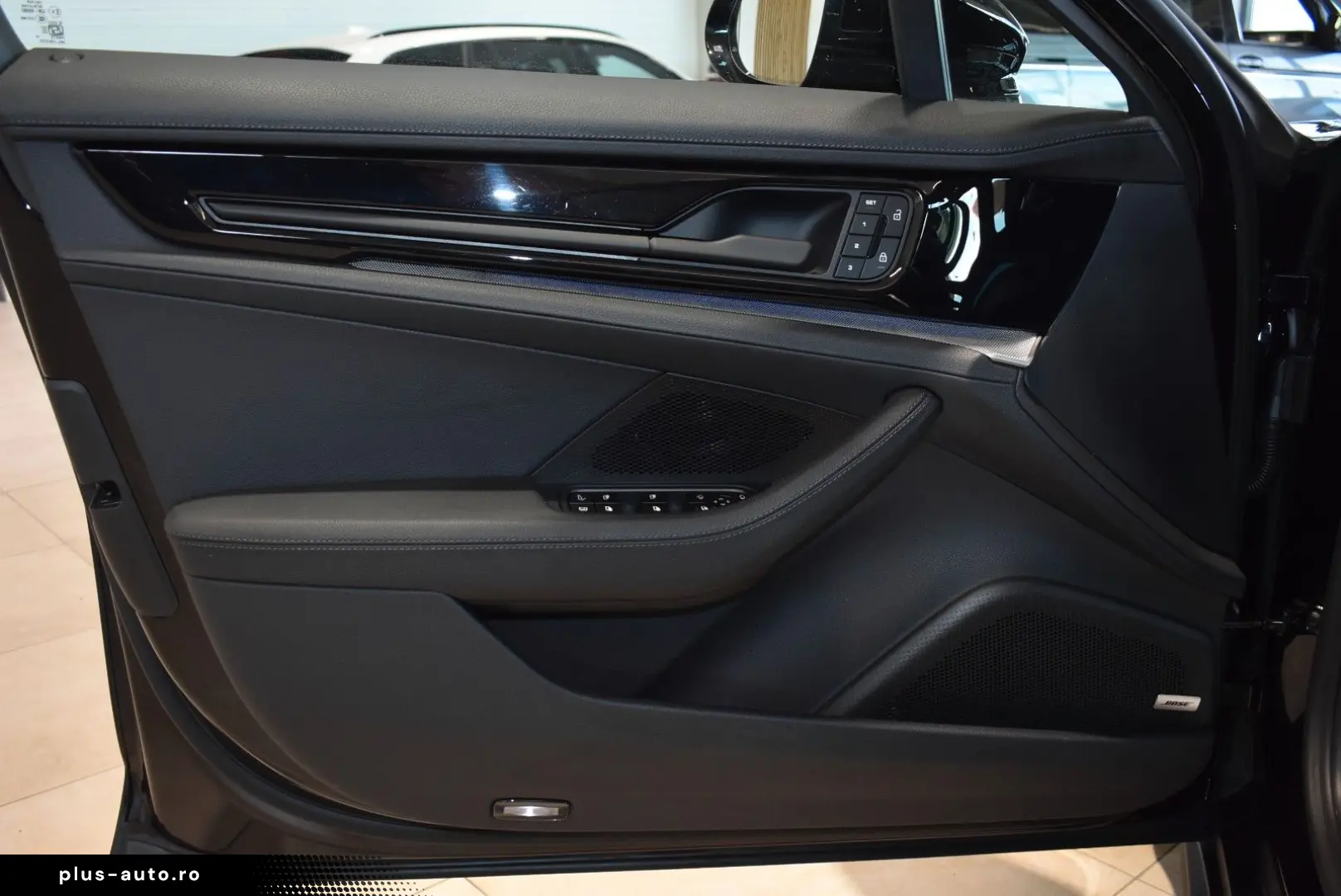 PORSCHE Panamera 4 E-Hybrid   Sport Design    SAGA