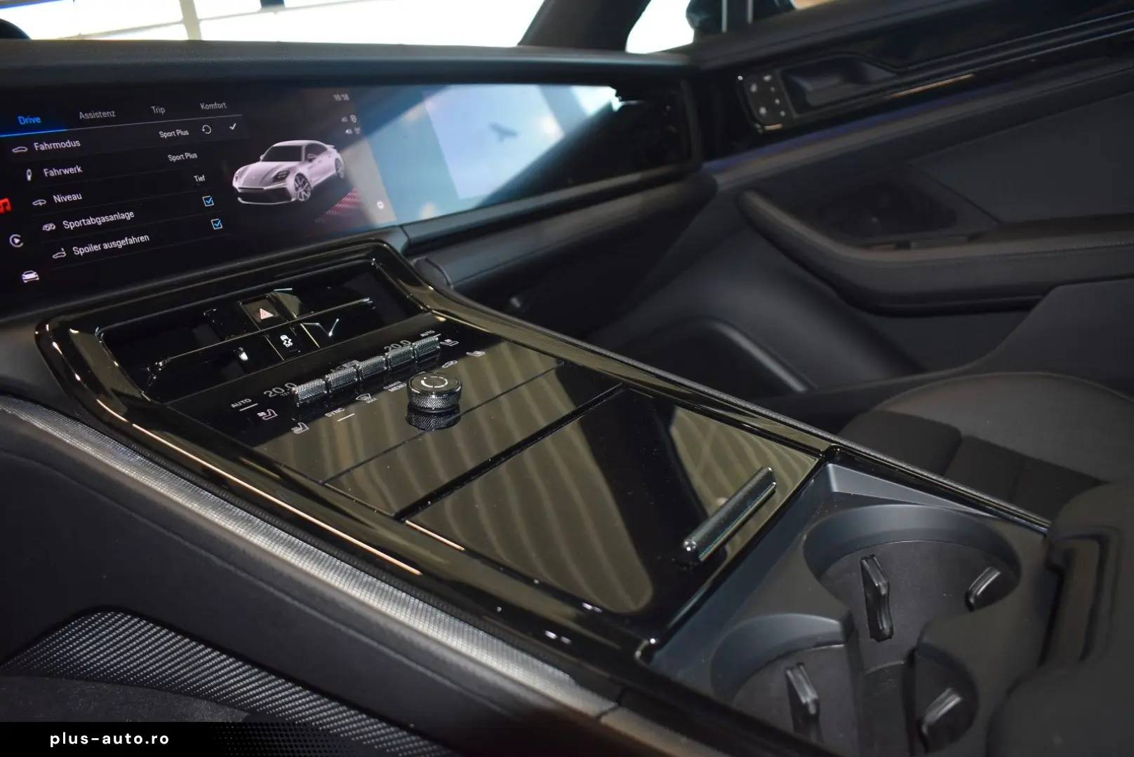 PORSCHE Panamera 4 E-Hybrid   Sport Design    SAGA