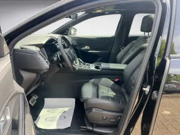 DS DS 7 BlueHDI 130 Aut. OPERA LEDER Panoramadach