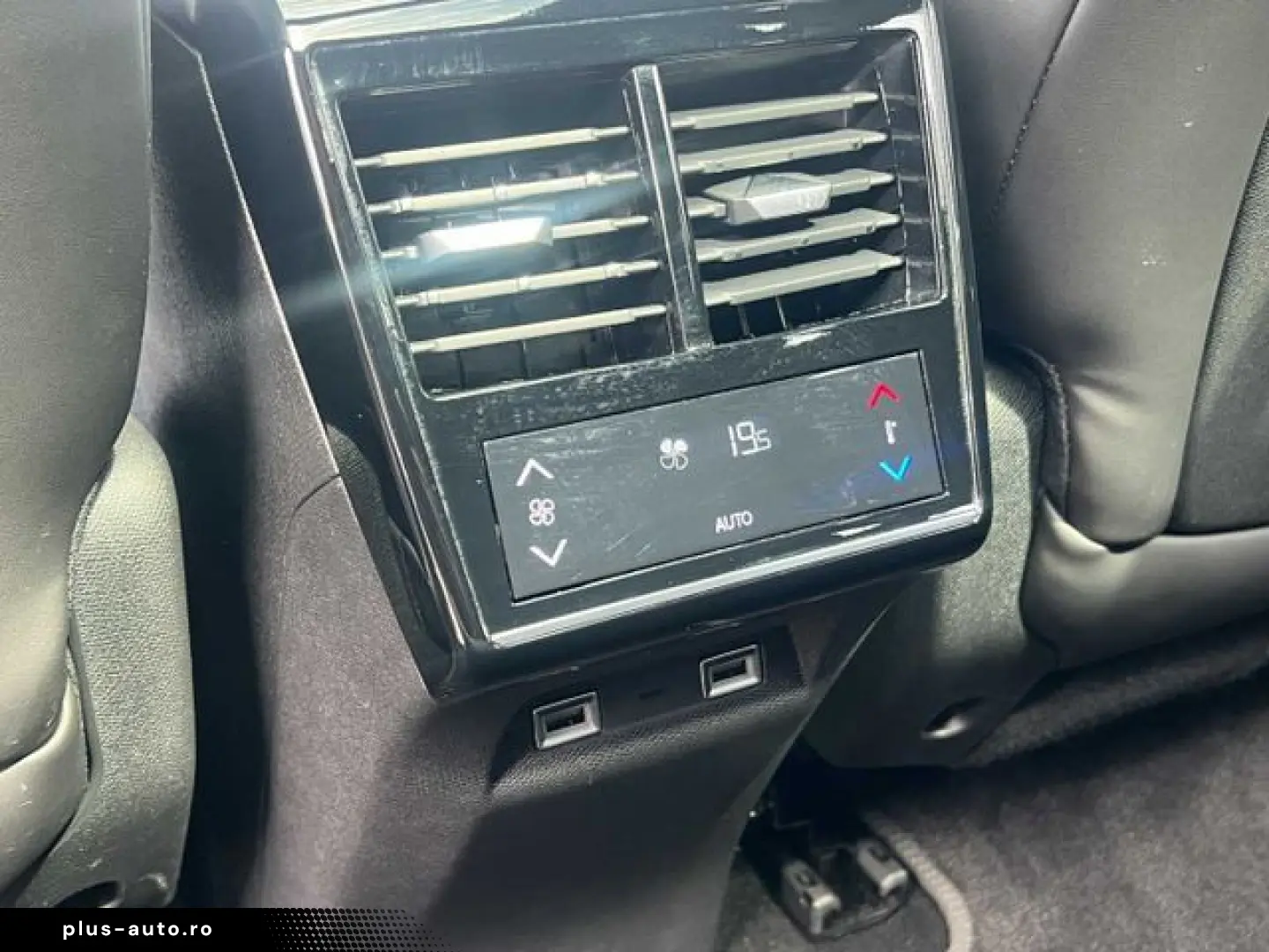 DS DS 7 BlueHDI 130 Aut. OPERA LEDER Panoramadach