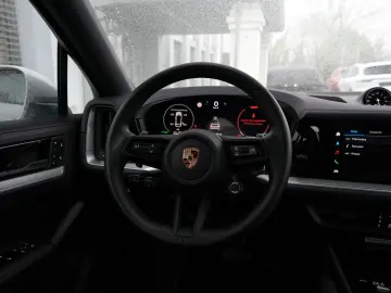 PORSCHE E-Hybrid Coupé SPORTDESIGN-PAKET-INNO-BOSE-22 T