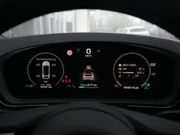 PORSCHE E-Hybrid Coupé SPORTDESIGN-PAKET-INNO-BOSE-22 T