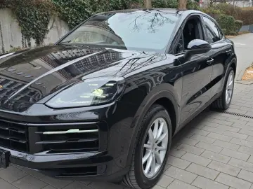 PORSCHE CayenneCoupe  Pano AHK HUD SpoSi18Wege 360Kamera