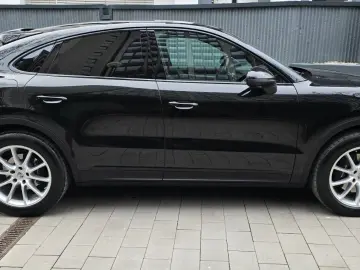 PORSCHE CayenneCoupe  Pano AHK HUD SpoSi18Wege 360Kamera