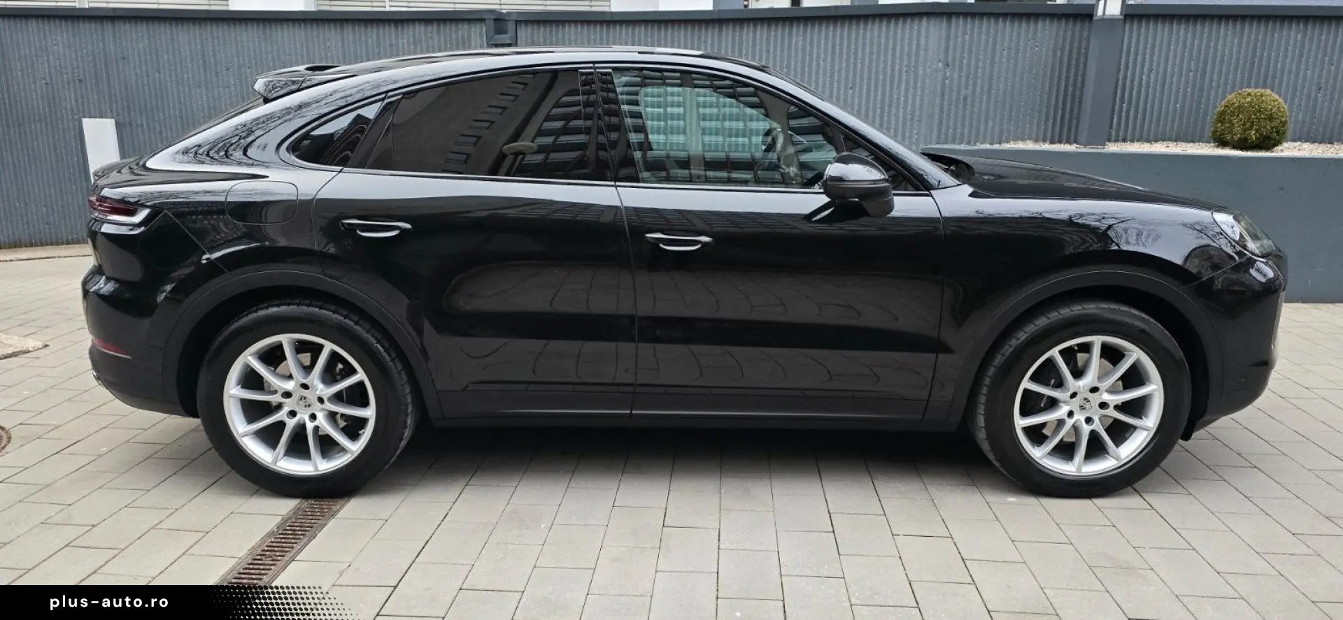 PORSCHE CayenneCoupe  Pano AHK HUD SpoSi18Wege 360Kamera