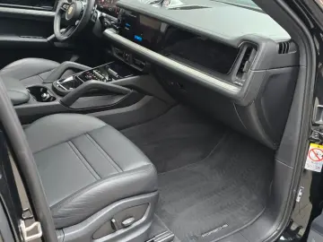 PORSCHE CayenneCoupe  Pano AHK HUD SpoSi18Wege 360Kamera