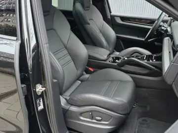 PORSCHE CayenneCoupe  Pano AHK HUD SpoSi18Wege 360Kamera