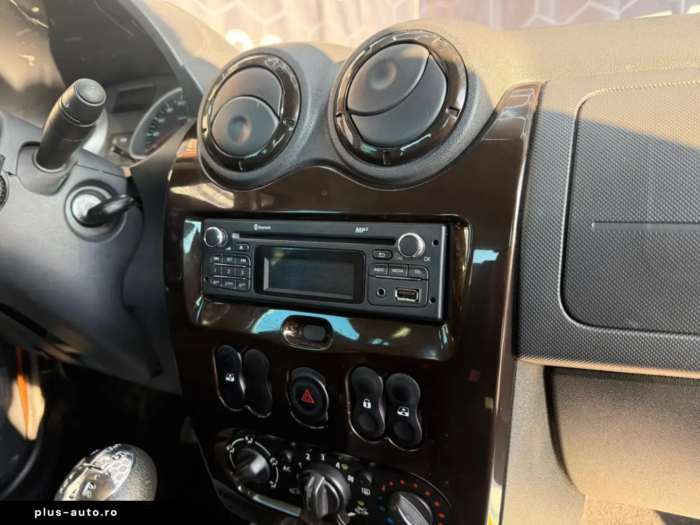 Dacia Duster 2012 Benzina