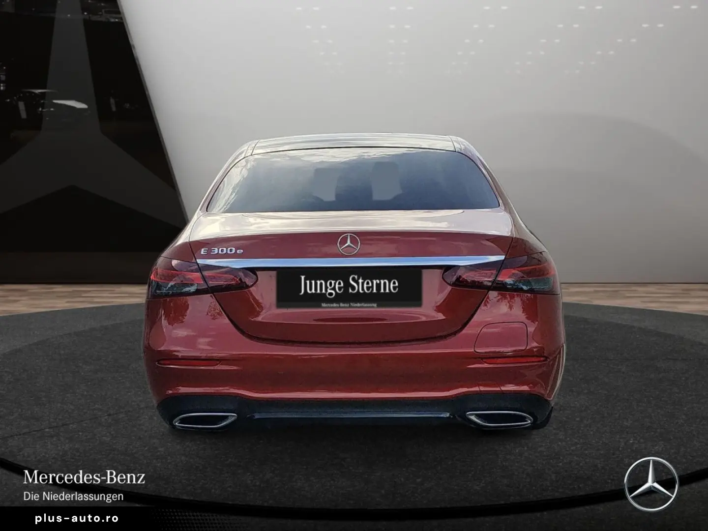 MERCEDES-BENZ E 300 e AMG NIGHT PANO SOUND PREM MBUX HIGH