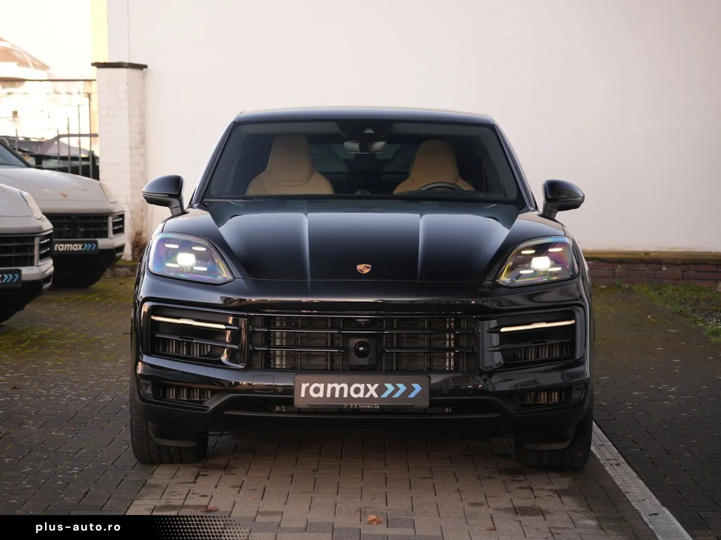 PORSCHE E-Hybrid Coupé ACC-PANO-BOSE-22TURBO-LEDER BEIGE