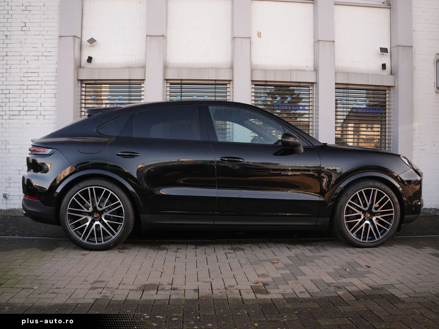 PORSCHE E-Hybrid Coupé ACC-PANO-BOSE-22TURBO-LEDER BEIGE