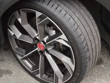 DS DS 7 E-Tense 360 Perfor 360  LED ACC NAVI KEYGO