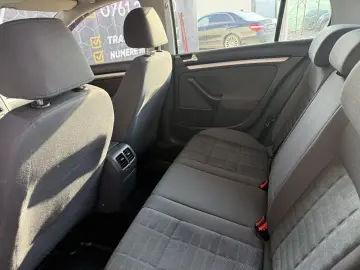 VW Golf 5 2007  1.4 MPI