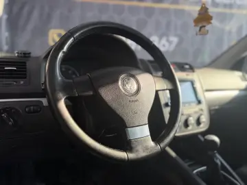 VW Golf 5 2007  1.4 MPI