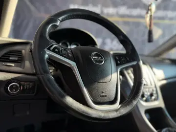 Opel Astra Berlina 2016 Diesel