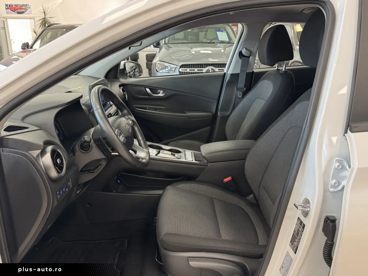 HYUNDAI Kona Select 2WD ACC CarPlay Cam WinterP. SOH100%