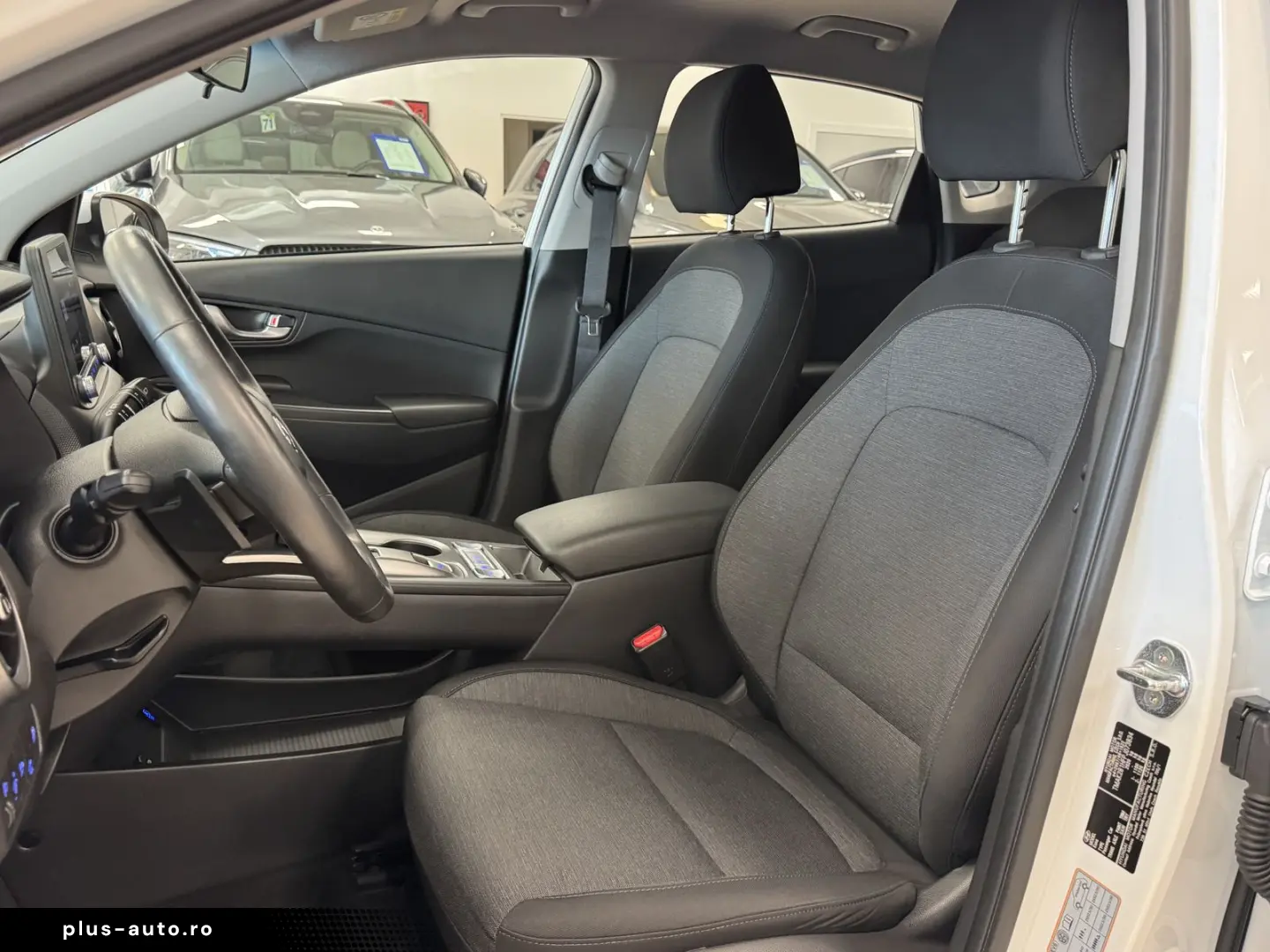 HYUNDAI Kona Select 2WD ACC CarPlay Cam WinterP. SOH100%