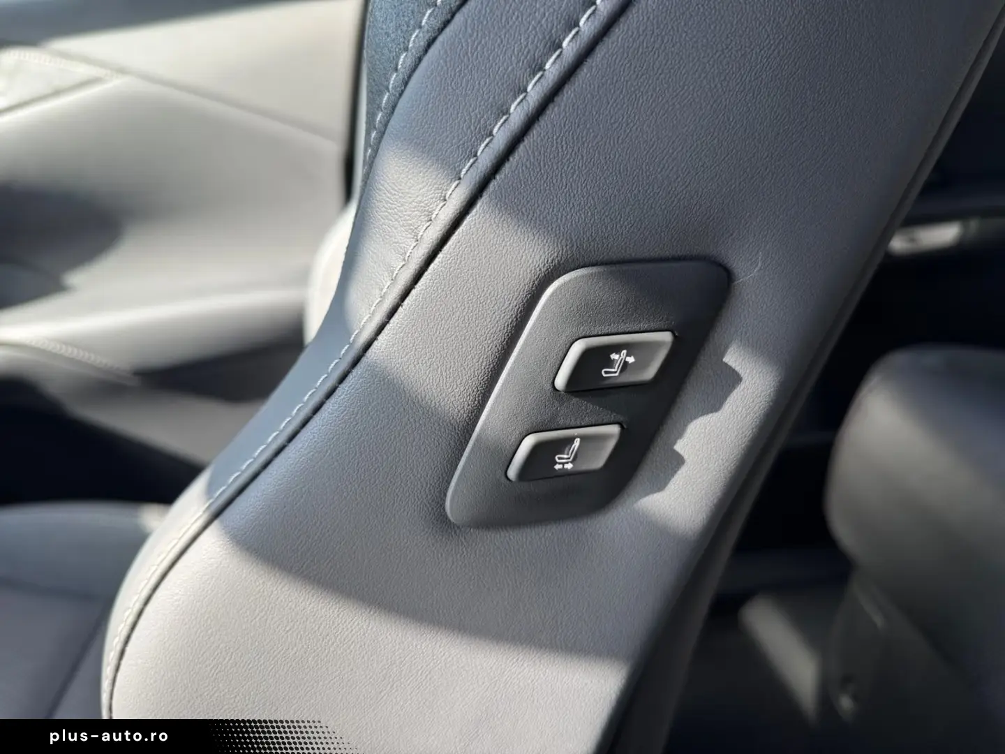 Lexus RX 350 h Luxury Line  Allrad Panorama 360