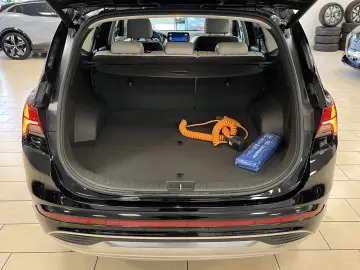 HYUNDAI Santa Fe Signature AWD Leder 360 Cam CarPlay ACC