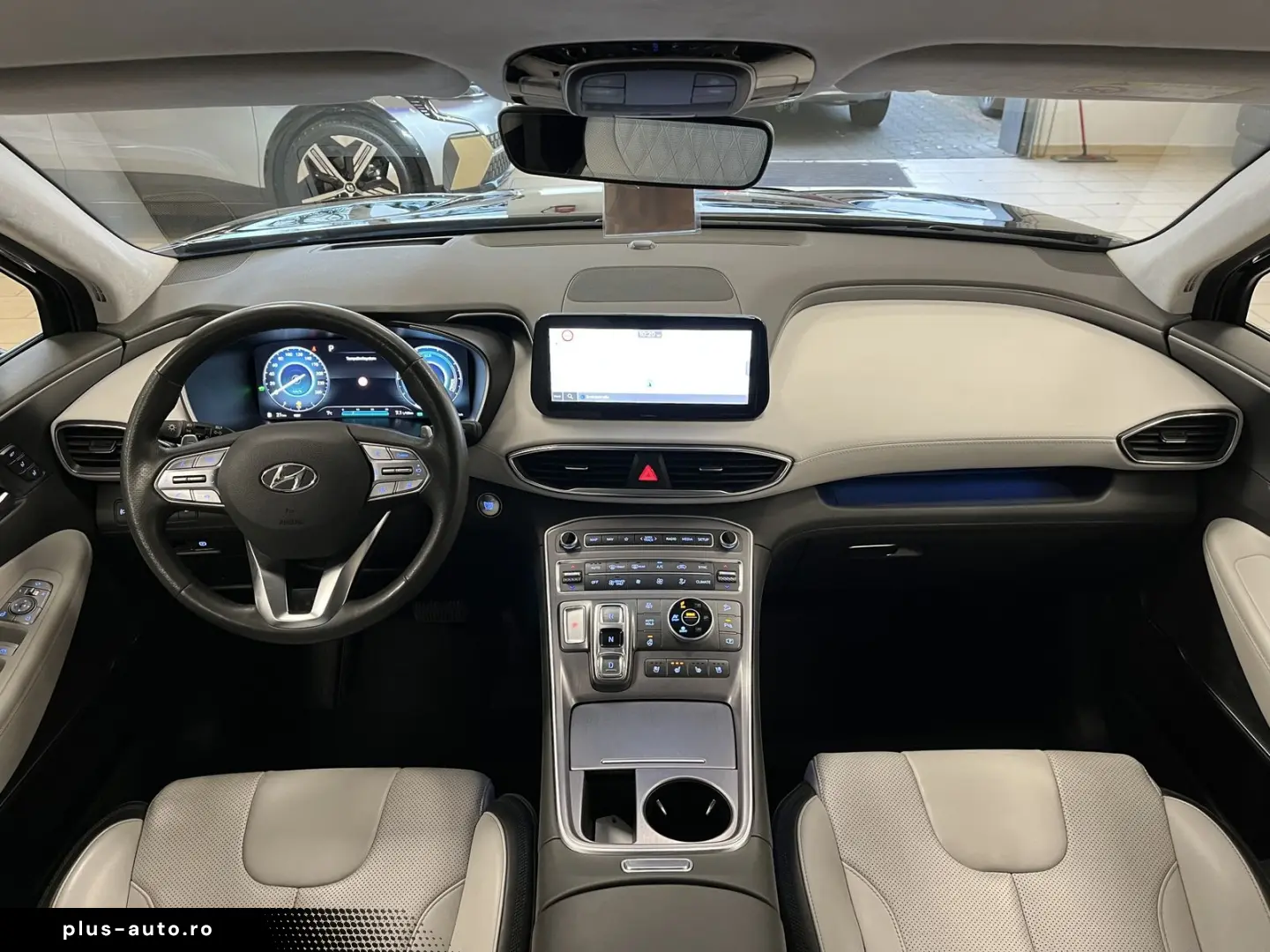 HYUNDAI Santa Fe Signature AWD Leder 360 Cam CarPlay ACC