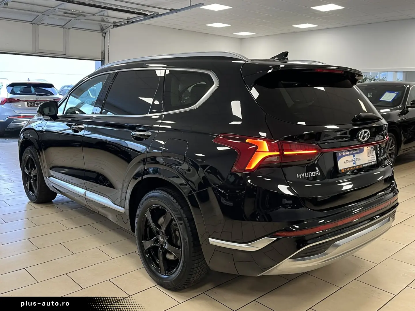 HYUNDAI Santa Fe Signature AWD Leder 360 Cam CarPlay ACC