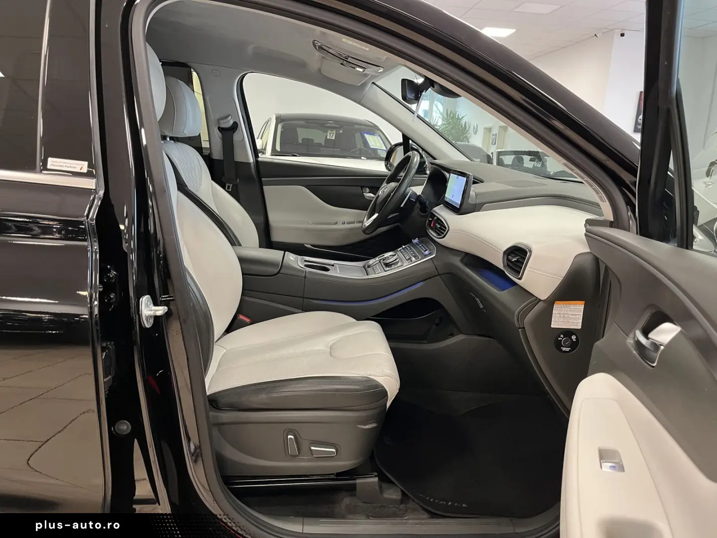 HYUNDAI Santa Fe Signature AWD Leder 360 Cam CarPlay ACC