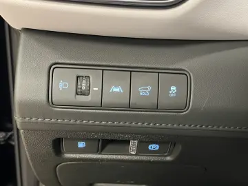 HYUNDAI Santa Fe Signature AWD Leder 360 Cam CarPlay ACC