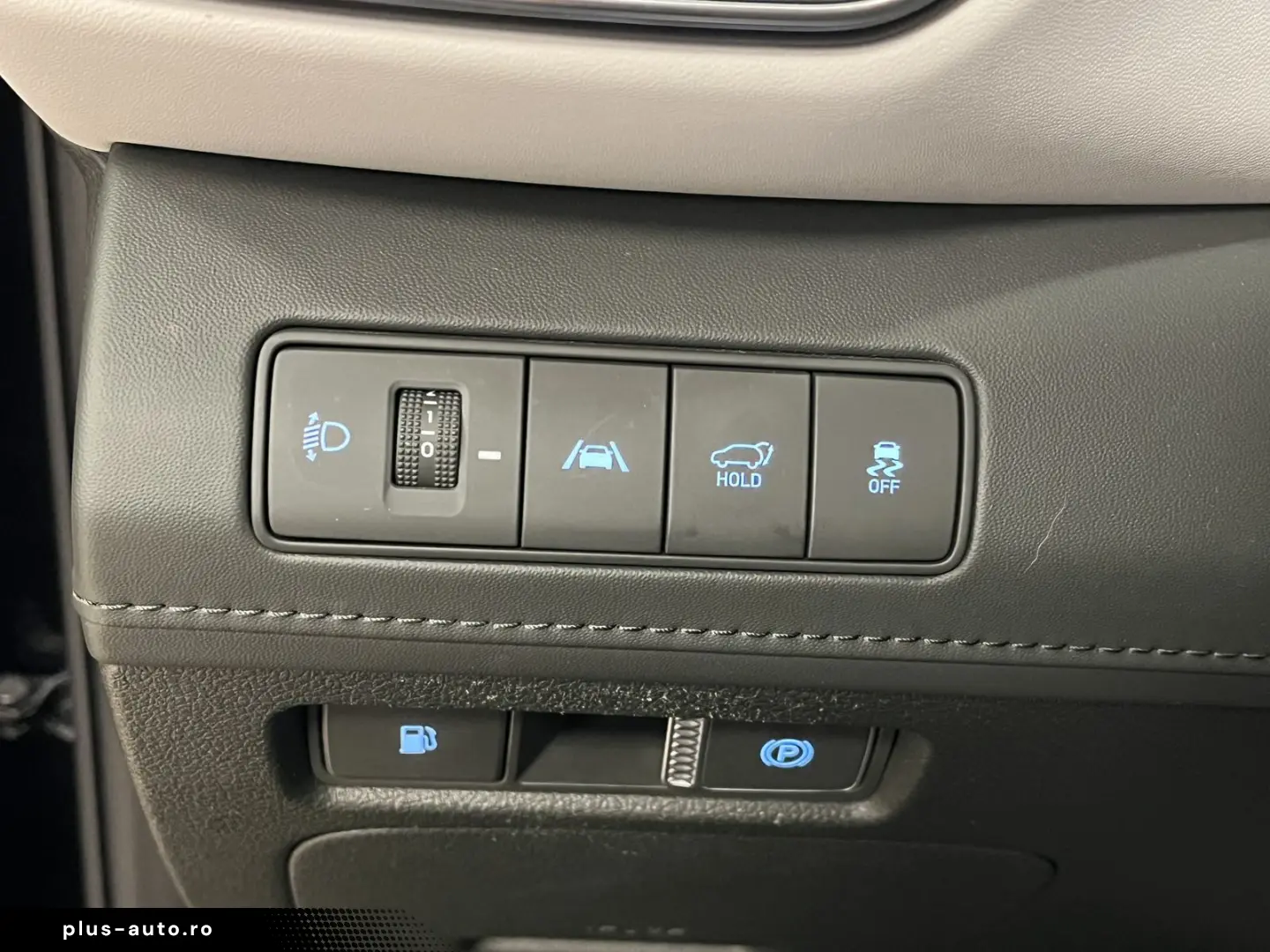 HYUNDAI Santa Fe Signature AWD Leder 360 Cam CarPlay ACC