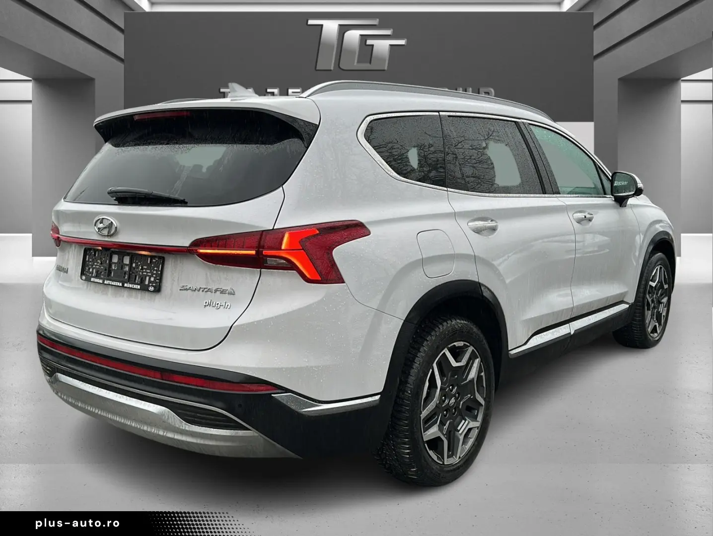 HYUNDAI Santa Fe Prime PlugIn 4WD 360cam ACC LED SHZ HUD