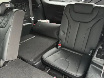 HYUNDAI Santa Fe Prime PlugIn 4WD 360cam ACC LED SHZ HUD