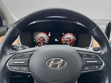 HYUNDAI SANTA FE SIGNATURE  AHK STANDH PANO SHZ LHZ 360