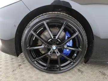 BMW 840 i xDrive sport  Laser PDC B&W SHZ