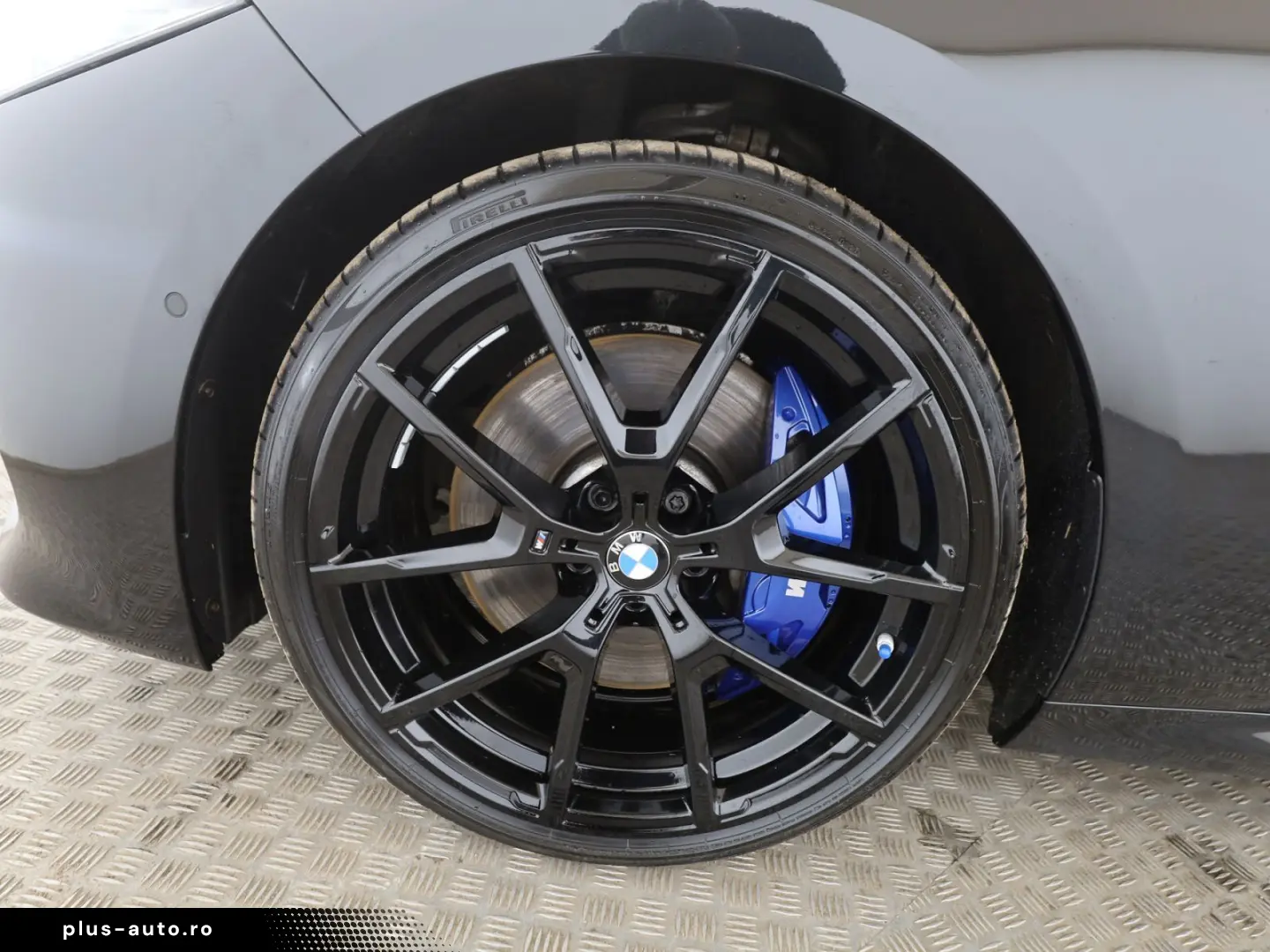 BMW 840 i xDrive sport  Laser PDC B&W SHZ