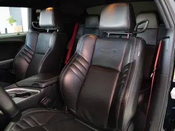 Dodge Challenger SRT Red Eye 6.2 Supercharged