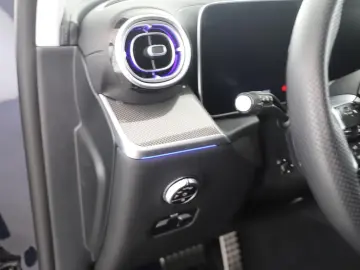 Mercedes-Benz GLC 400 e 4M AMG Line 2x LED MBUX WiPa Park