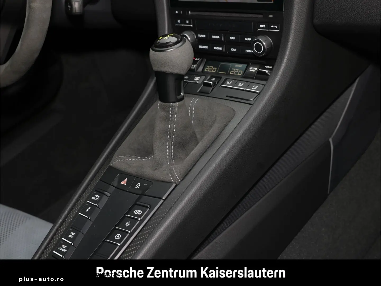 PORSCHE Cayman 718 GT4 RS Sportabgasanlage Überrollkäfig