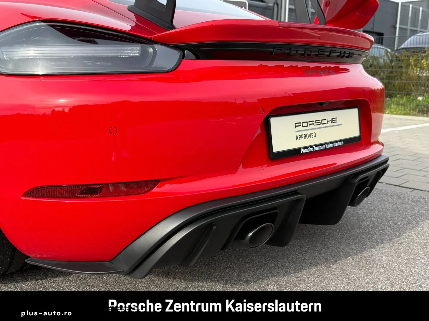PORSCHE Cayman 718 GT4 RS Sportabgasanlage Überrollkäfig