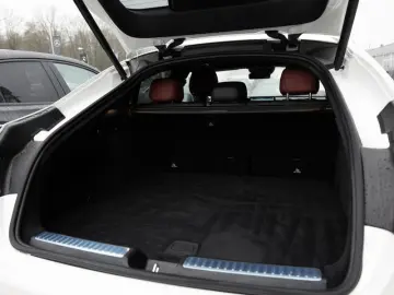 MERCEDES-BENZ GLC 300 de 4M Coupé AMG-Sport Wide SHD AHK HUD