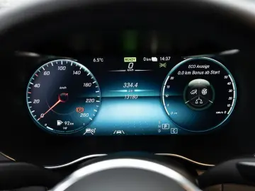 MERCEDES-BENZ GLC 300 de 4M Coupé AMG-Sport Wide SHD AHK HUD