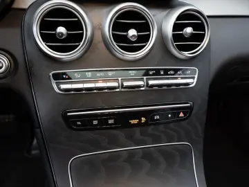 MERCEDES-BENZ GLC 300 de 4M Coupé AMG-Sport Wide SHD AHK HUD