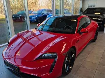 PORSCHE Taycan 4 S Ceramik(PSCB) Sportchrono?Display