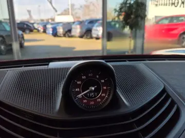 PORSCHE Taycan 4 S Ceramik(PSCB) Sportchrono?Display