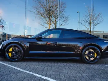 PORSCHE Taycan 4 S Performance   Ceramic Brakes   XPELL