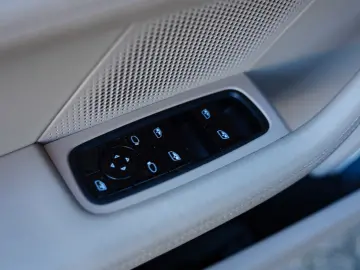 PORSCHE Taycan 4 S Performance   Ceramic Brakes   XPELL