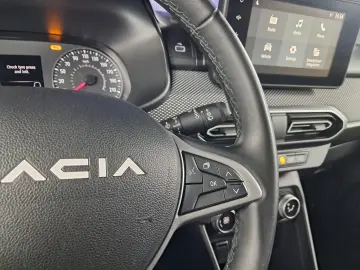 DACIA JOGGER EXTREME LIMITED EDITION 1.0i 110CP 2022